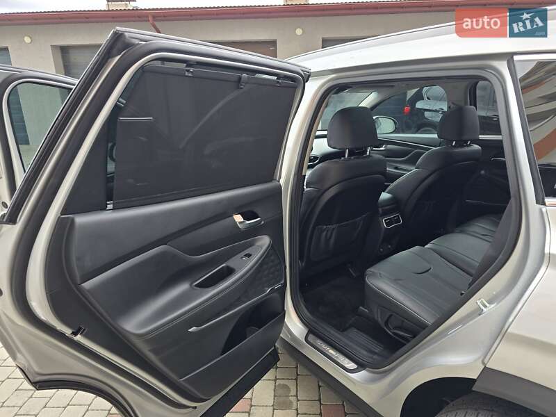 Внедорожник / Кроссовер Hyundai Santa FE 2022 в Ивано-Франковске