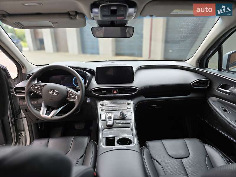 Внедорожник / Кроссовер Hyundai Santa FE 2022 в Ивано-Франковске