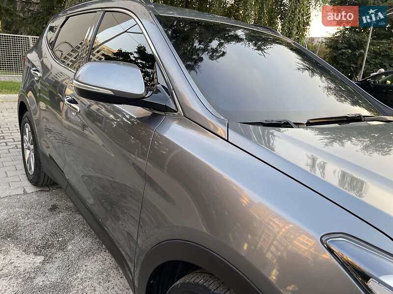 Внедорожник / Кроссовер Hyundai Santa FE 2014 в Луцке