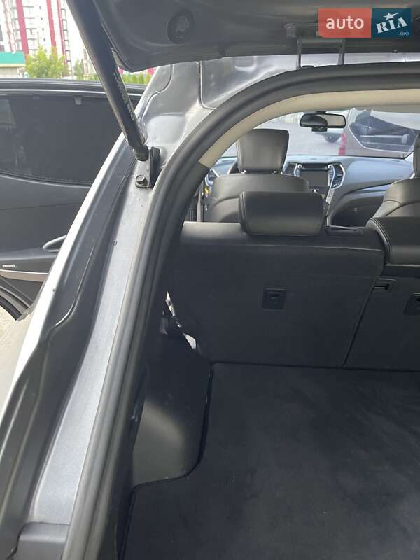 Внедорожник / Кроссовер Hyundai Santa FE 2014 в Луцке