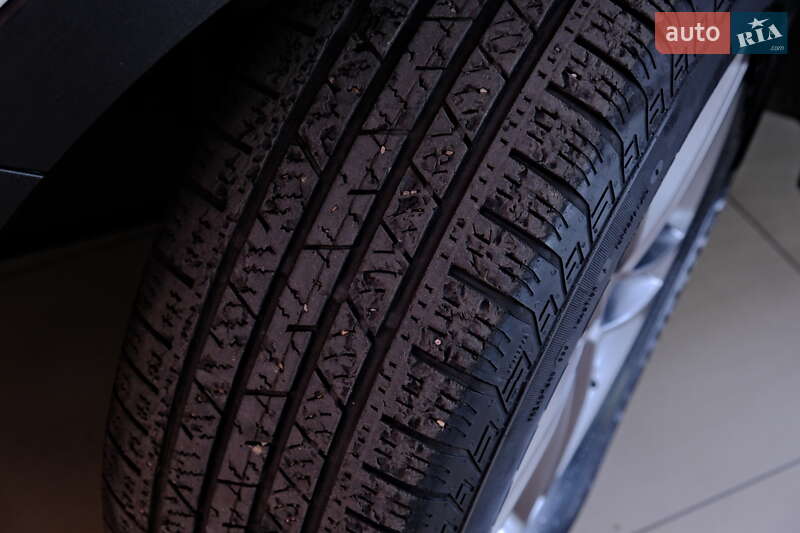 Позашляховик / Кросовер Hyundai Santa FE 2016 в Одесі