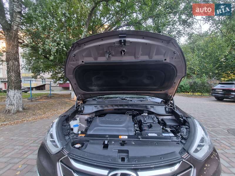 Внедорожник / Кроссовер Hyundai Santa FE 2012 в Умани фото 35 Внедорожник / Кроссовер Hyundai Santa FE 2012 в Умани