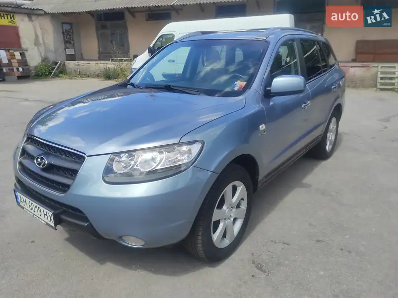 Hyundai Santa FE
