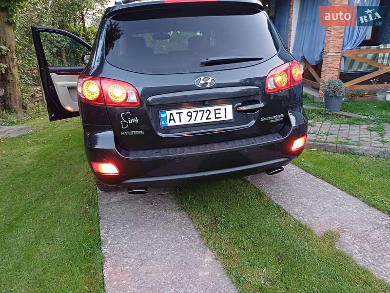 Внедорожник / Кроссовер Hyundai Santa FE 2008 в Калуше