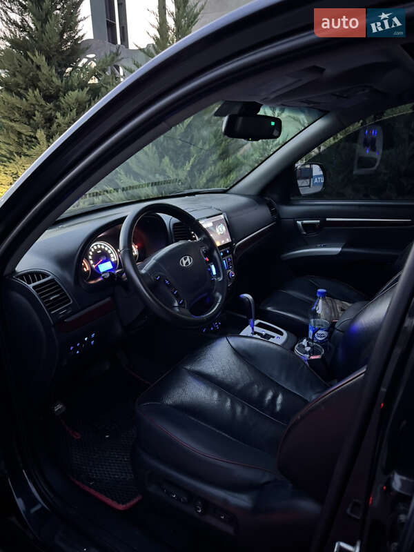 Позашляховик / Кросовер Hyundai Santa FE 2009 в Могилів-Подільському