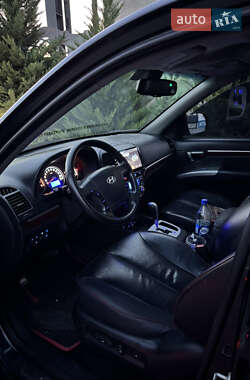 Внедорожник / Кроссовер Hyundai Santa FE 2009 в 