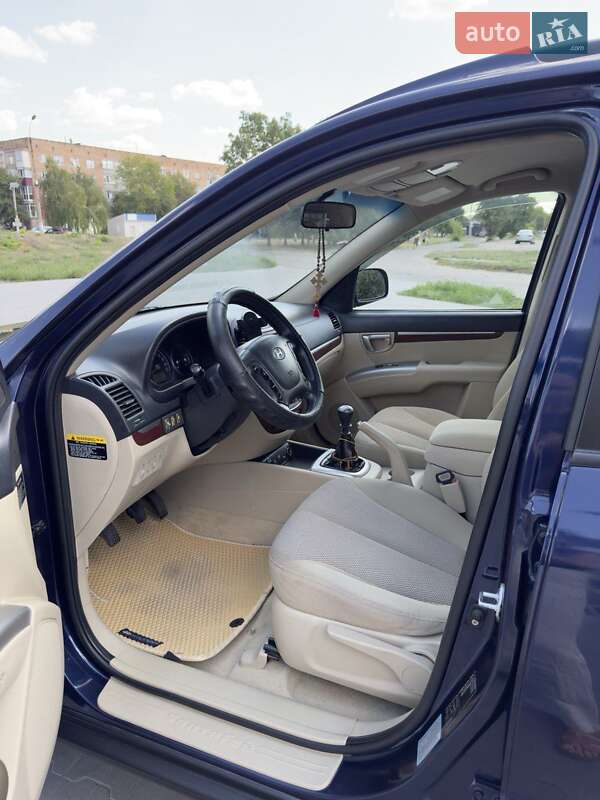 Внедорожник / Кроссовер Hyundai Santa FE 2009 в Ватутино