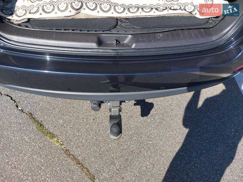 Позашляховик / Кросовер Hyundai Santa FE 2012 в Києві