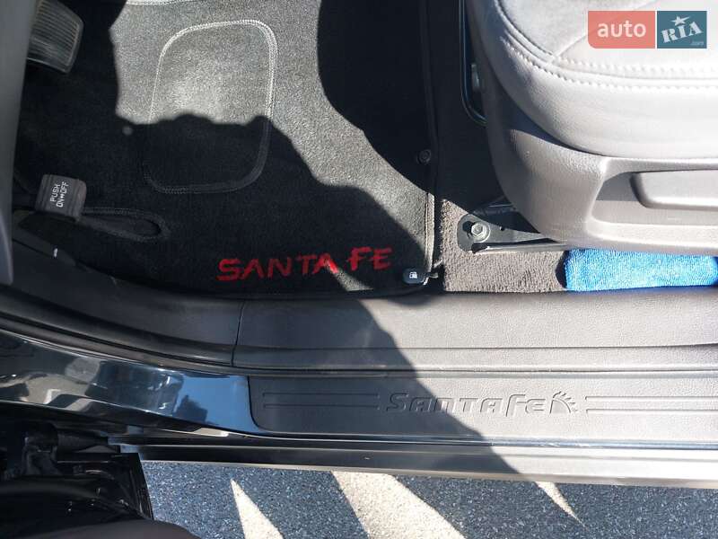 Позашляховик / Кросовер Hyundai Santa FE 2012 в Києві