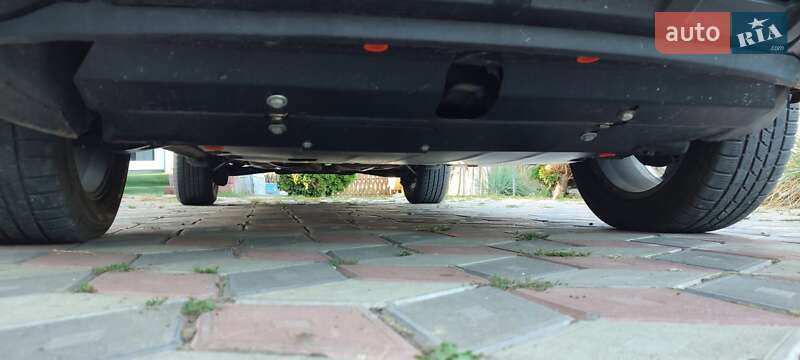 Внедорожник / Кроссовер Hyundai Santa FE 2009 в Черновцах