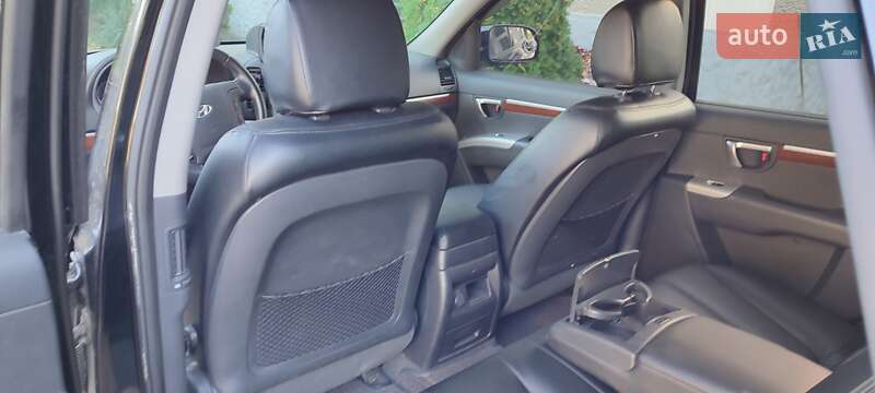 Внедорожник / Кроссовер Hyundai Santa FE 2009 в Черновцах