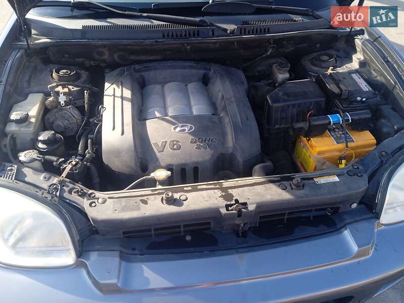 Позашляховик / Кросовер Hyundai Santa FE 2006 в Києві