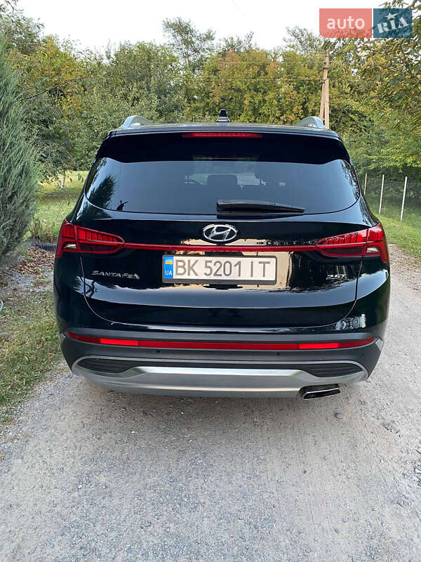 Позашляховик / Кросовер Hyundai Santa FE 2022 в Рівному