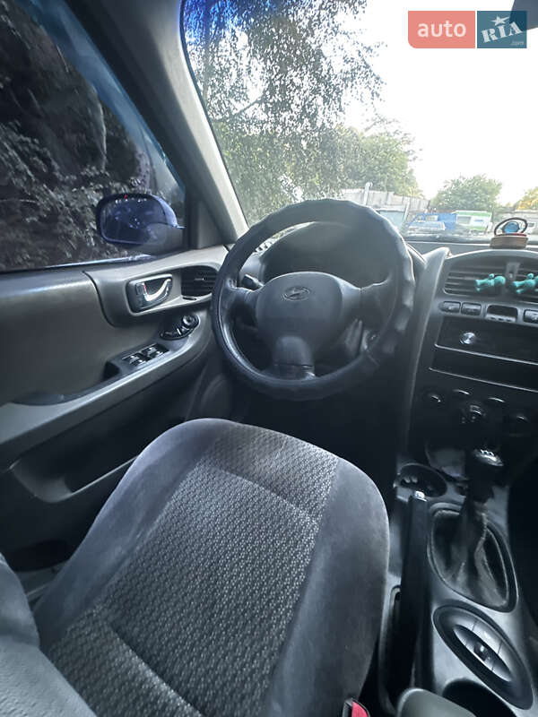 Позашляховик / Кросовер Hyundai Santa FE 2003 в Одесі