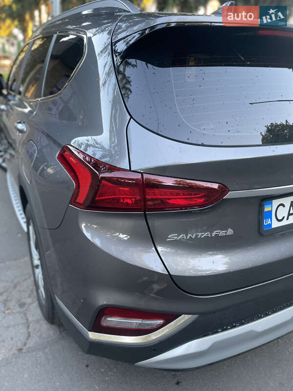 Позашляховик / Кросовер Hyundai Santa FE 2019 в Умані