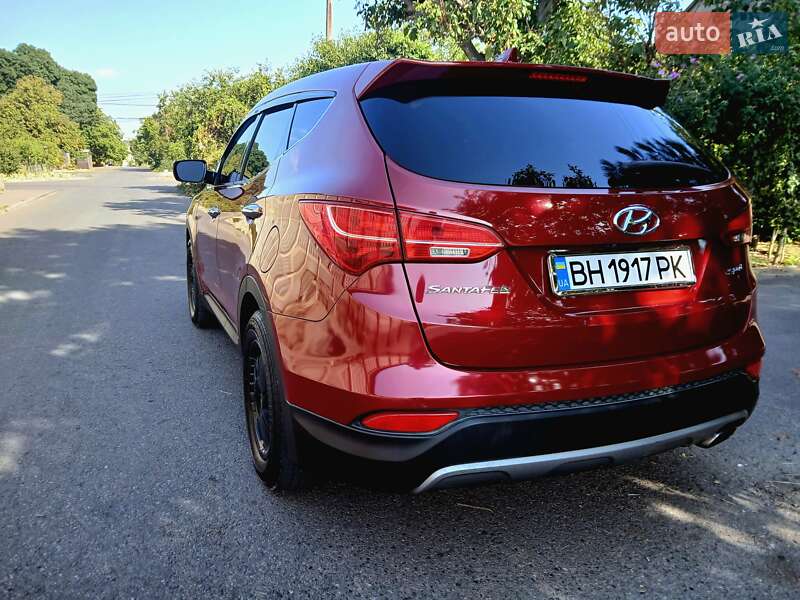 Позашляховик / Кросовер Hyundai Santa FE 2012 в Одесі