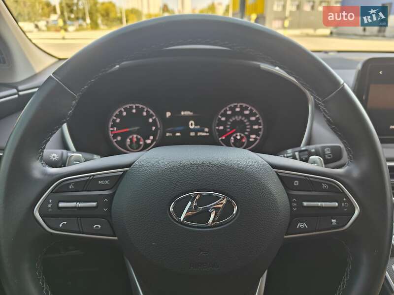 Внедорожник / Кроссовер Hyundai Santa FE 2023 в Киеве
