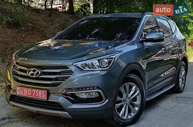 Внедорожник / Кроссовер Hyundai Santa FE 2017 в Киеве