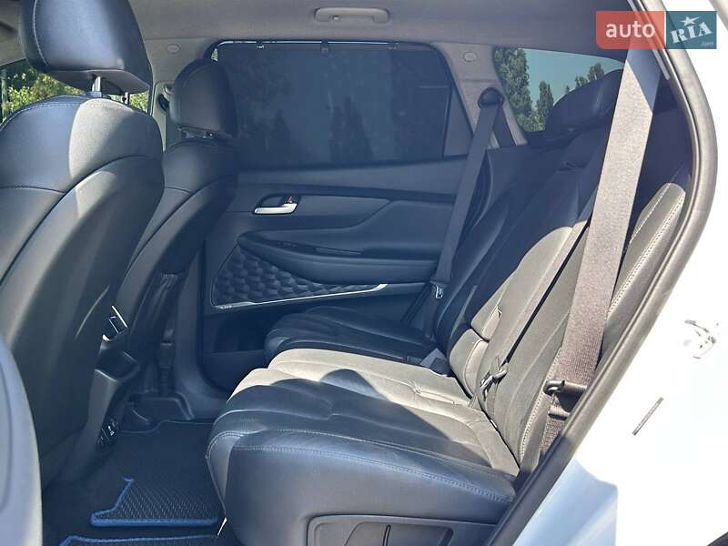 Внедорожник / Кроссовер Hyundai Santa FE 2020 в Одессе