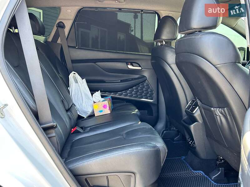 Внедорожник / Кроссовер Hyundai Santa FE 2020 в Одессе