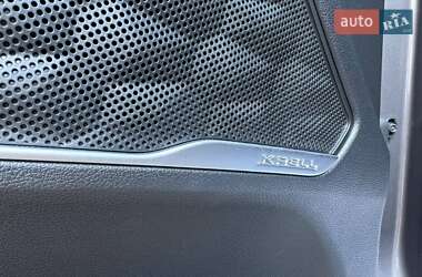 Внедорожник / Кроссовер Hyundai Santa FE 2020 в 