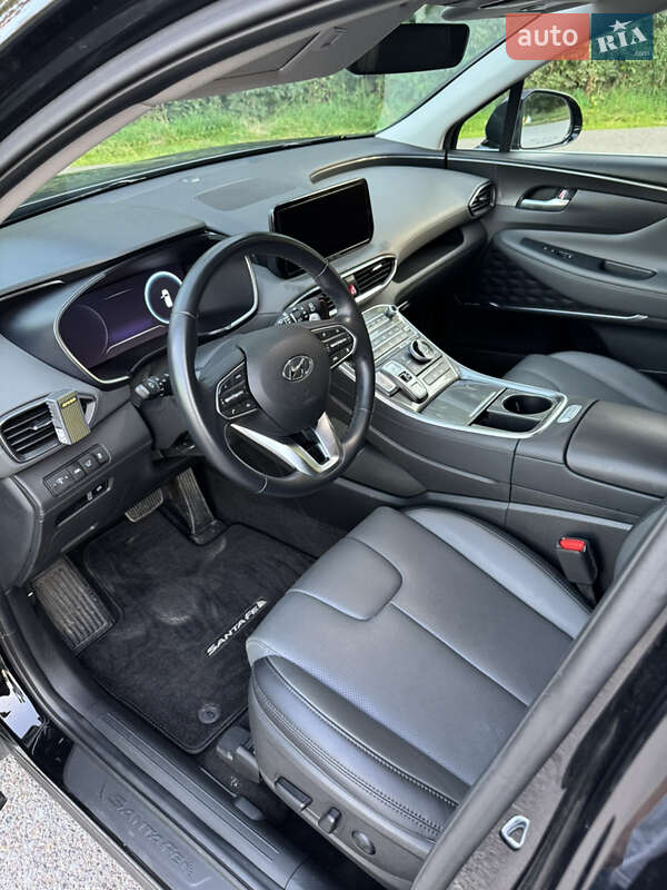 Внедорожник / Кроссовер Hyundai Santa FE 2023 в Киеве