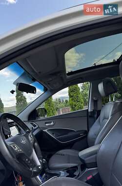Внедорожник / Кроссовер Hyundai Santa FE 2013 в Киеве