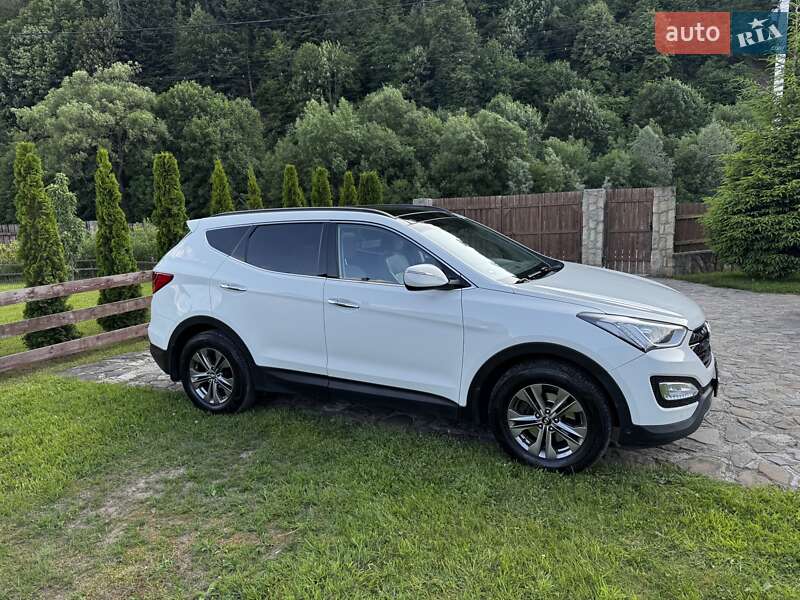 Внедорожник / Кроссовер Hyundai Santa FE 2013 в Киеве