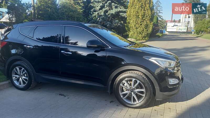 Внедорожник / Кроссовер Hyundai Santa FE 2014 в Тернополе