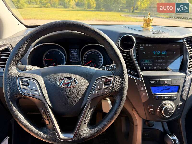 Позашляховик / Кросовер Hyundai Santa FE 2013 в Харкові