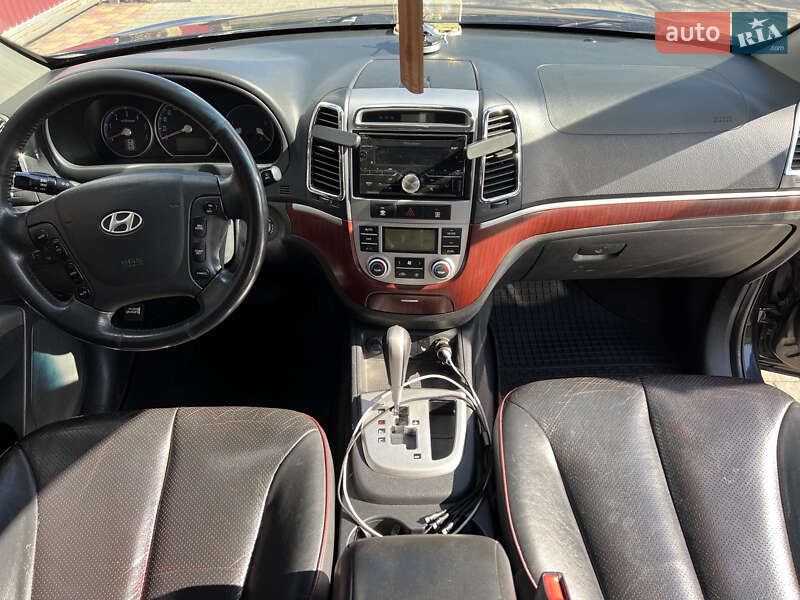 Позашляховик / Кросовер Hyundai Santa FE 2008 в Радивиліві