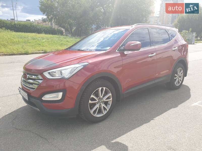 Позашляховик / Кросовер Hyundai Santa FE 2013 в Києві