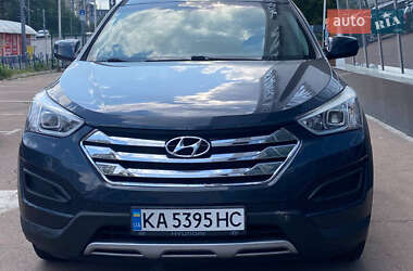 Внедорожник / Кроссовер Hyundai Santa FE 2015 в 