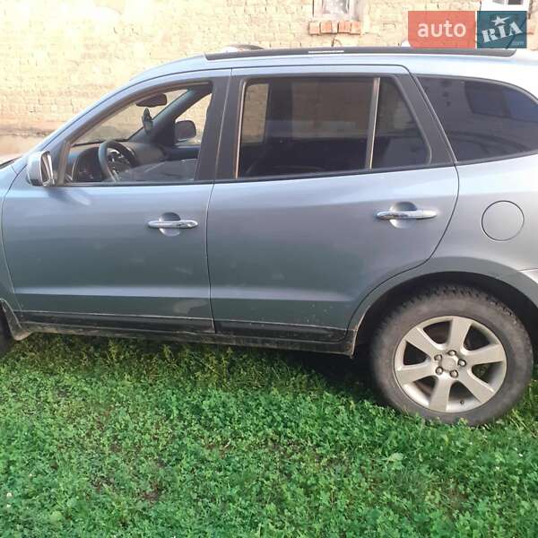 Позашляховик / Кросовер Hyundai Santa FE 2006 в Ужгороді