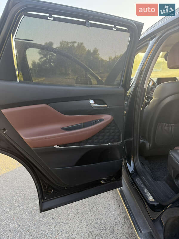 Позашляховик / Кросовер Hyundai Santa FE 2021 в Полтаві