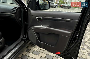Внедорожник / Кроссовер Hyundai Santa FE 2010 в 