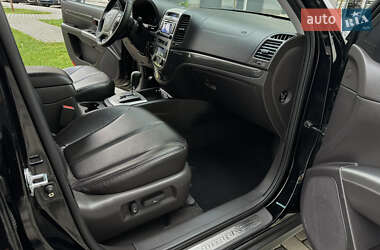 Внедорожник / Кроссовер Hyundai Santa FE 2010 в 