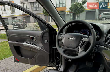 Внедорожник / Кроссовер Hyundai Santa FE 2010 в 
