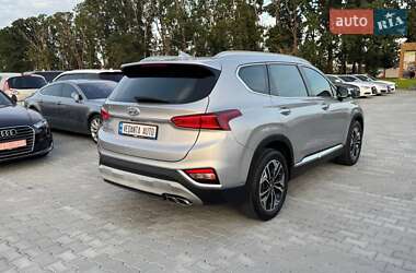 Внедорожник / Кроссовер Hyundai Santa FE 2020 в 