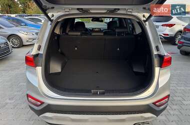 Внедорожник / Кроссовер Hyundai Santa FE 2020 в 