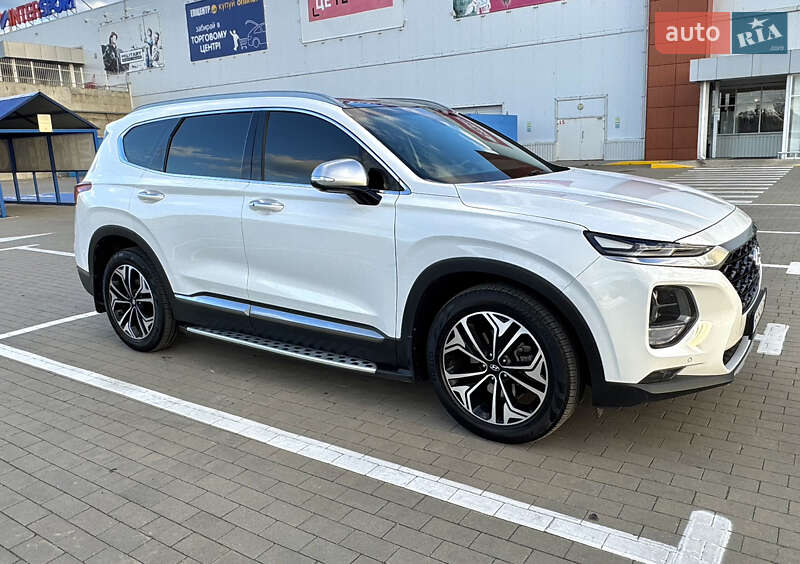 Внедорожник / Кроссовер Hyundai Santa FE 2018 в Одессе