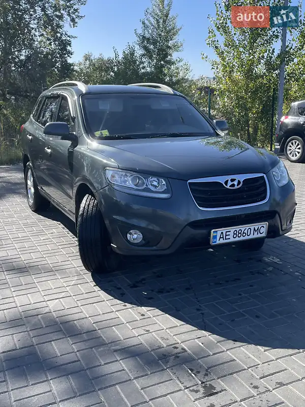 Hyundai Santa FE