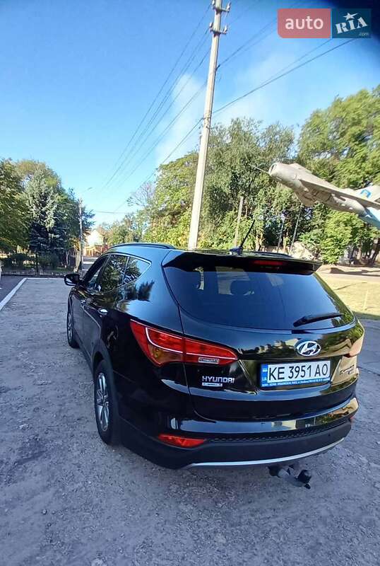Позашляховик / Кросовер Hyundai Santa FE 2012 в Кам'янському