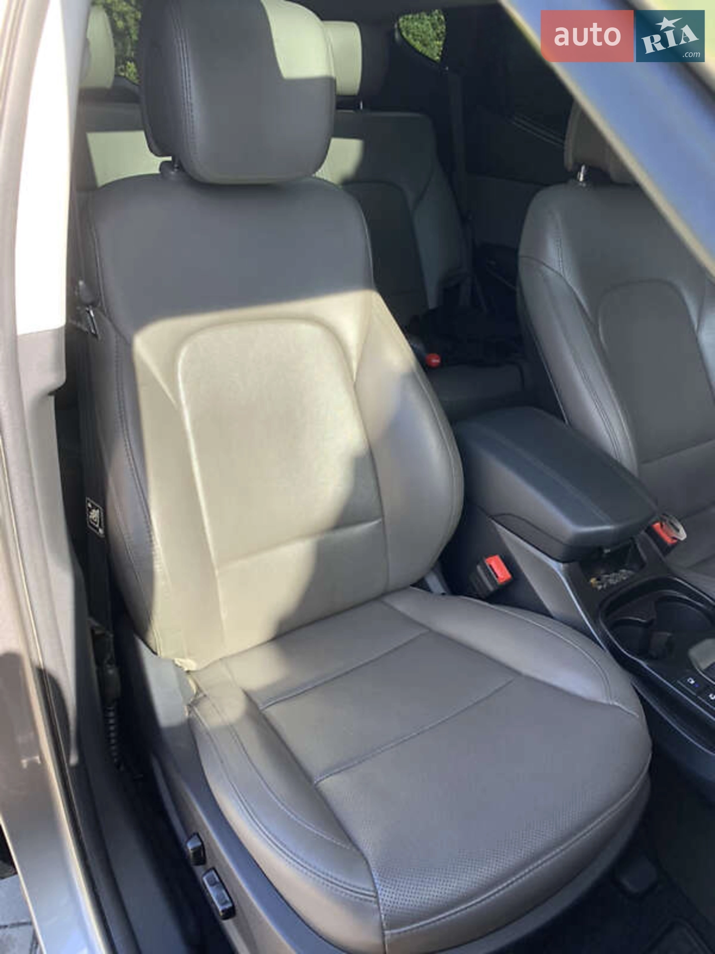2018 Hyundai Santa Fe - мініатюра 12