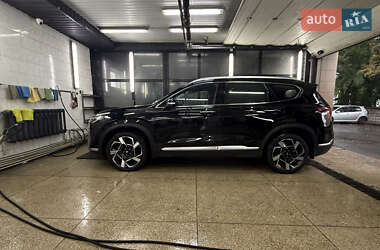 Внедорожник / Кроссовер Hyundai Santa FE 2021 в 