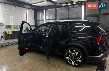 Внедорожник / Кроссовер Hyundai Santa FE 2021 в 