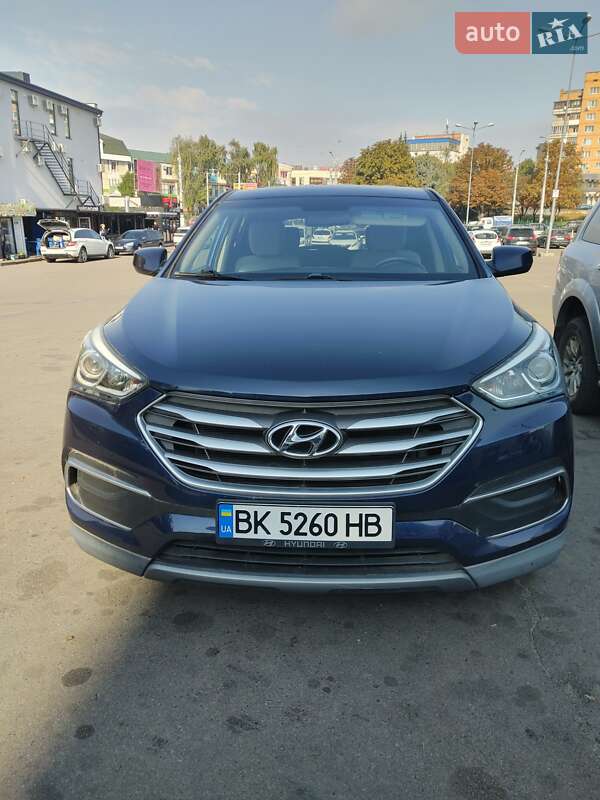 Внедорожник / Кроссовер Hyundai Santa FE 2017 в Ровно