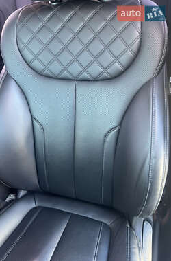 Внедорожник / Кроссовер Hyundai Santa FE 2021 в 