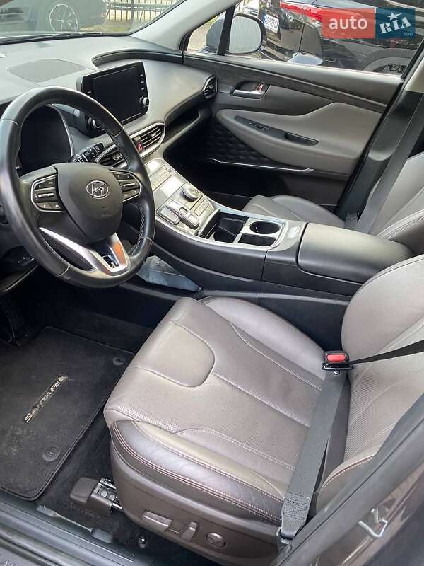Внедорожник / Кроссовер Hyundai Santa FE 2021 в Ужгороде фото 4 Внедорожник / Кроссовер Hyundai Santa FE 2021 в Ужгороде
