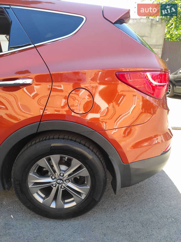 Позашляховик / Кросовер Hyundai Santa FE 2012 в Подільську